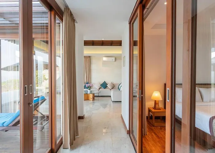 2 Bedrooms Ocean View Entire With Infinity Pool *