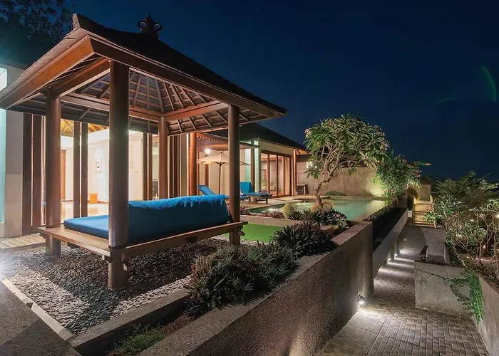 2 Bedrooms Ocean View Entire With Infinity Pool Улувату