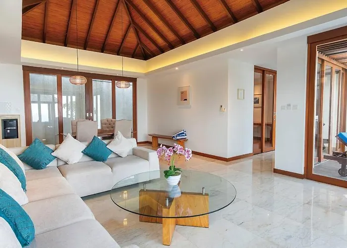 2 Bedrooms Ocean View Entire With Infinity Pool Вилла
